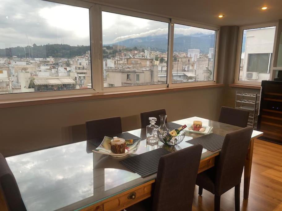 Luxury Loft By Boy Apartment Patras Exterior photo